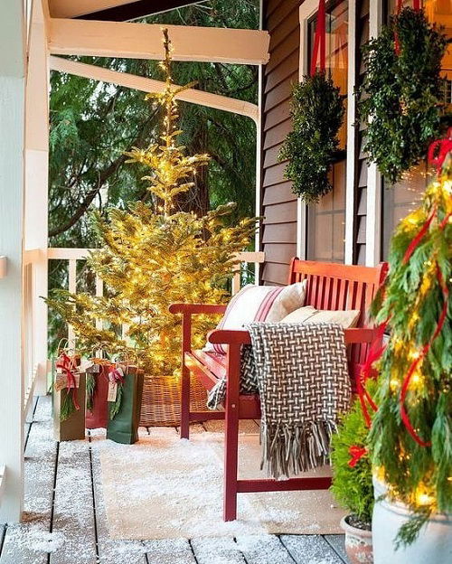 Christmas Tree and Wreaths in balcony