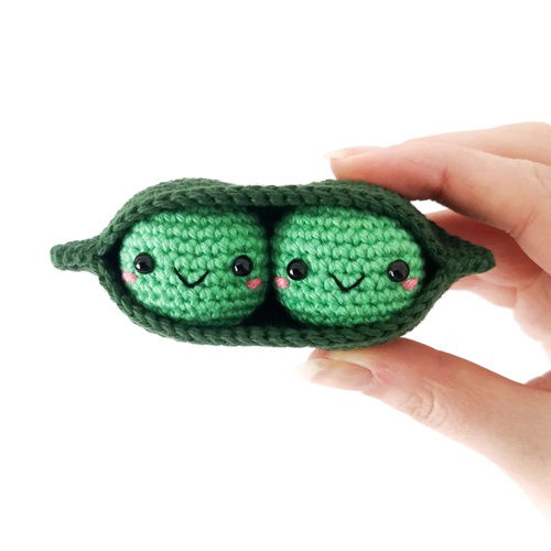 Stuffie Pea Pods crochet plant