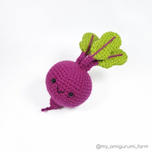 Crochet Beetroot Plant